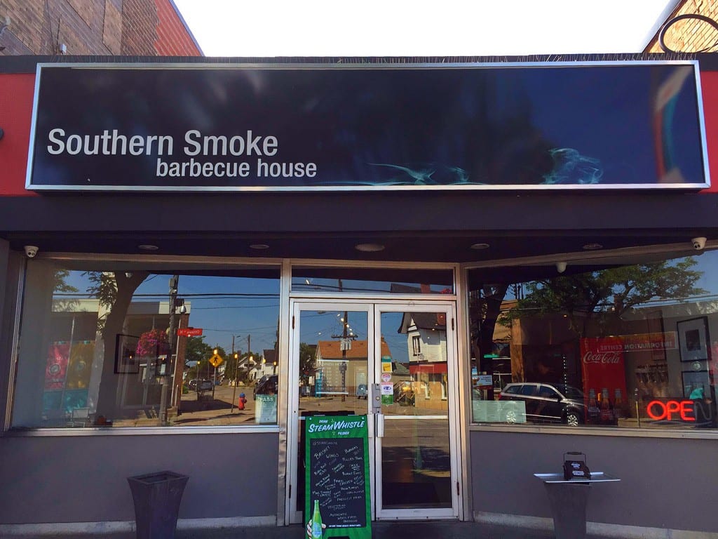 handicap accessible restaurants near me